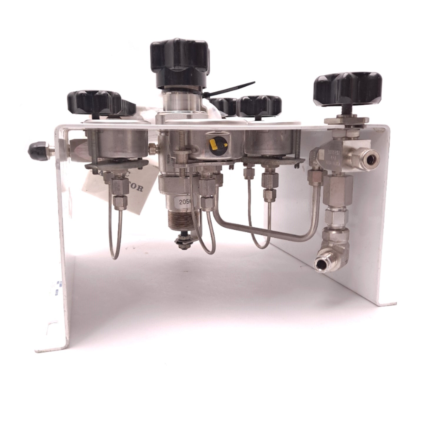 Used Air Products E13 CP445D Automatic Changeover Module Max In: 3000PSI Out: 100PSI