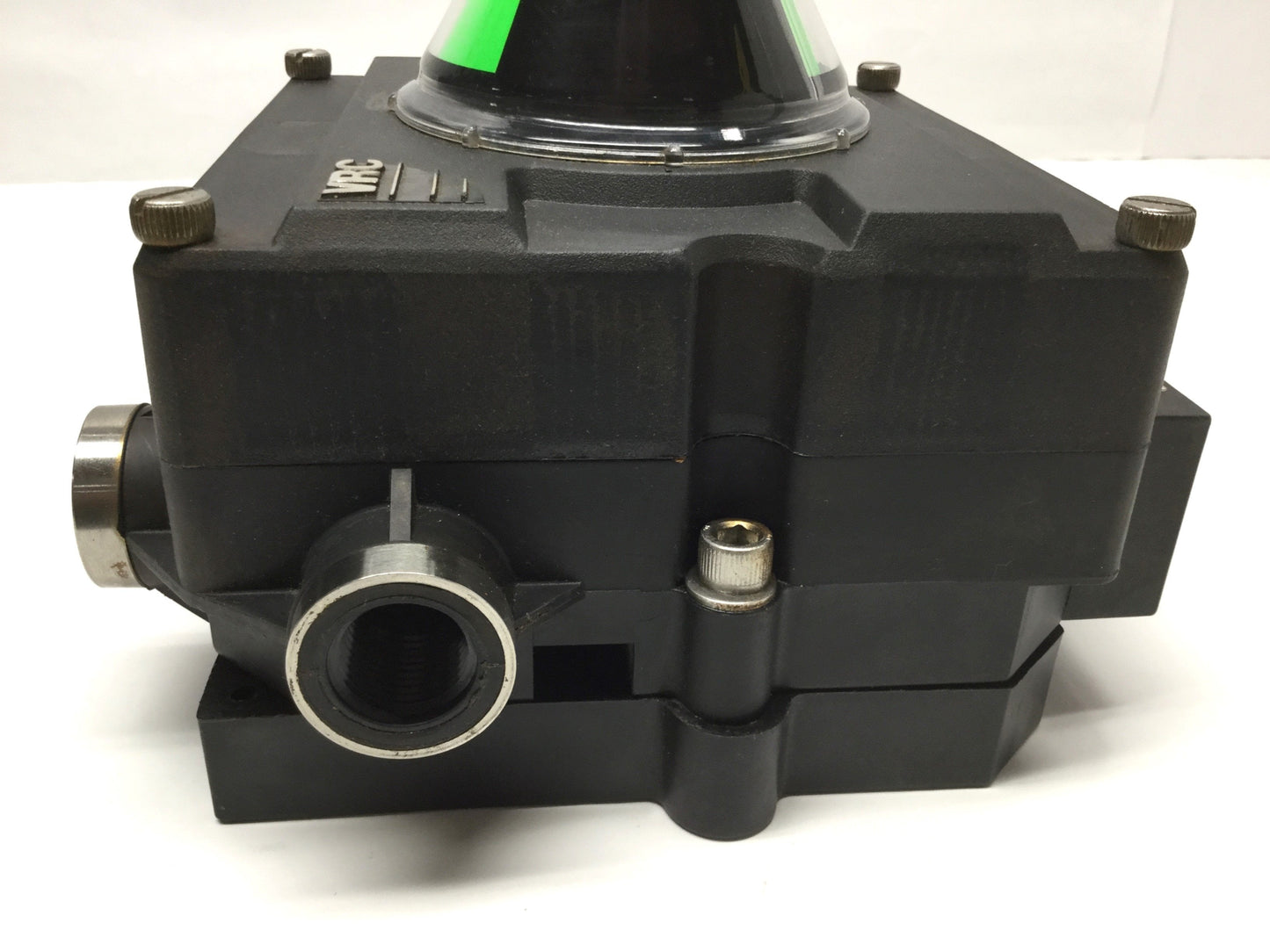 Used VRC VP900 Pneumatic Valve Positioner Actuator 90° Domed Lens, Linear, 30-150psi