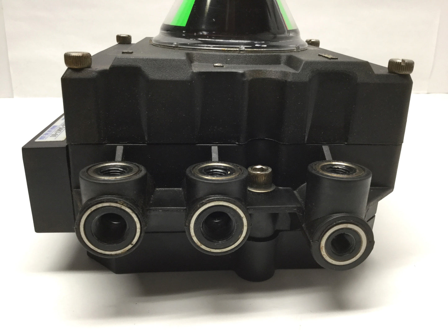 Used VRC VP900 Pneumatic Valve Positioner Actuator 90° Domed Lens, Linear, 30-150psi