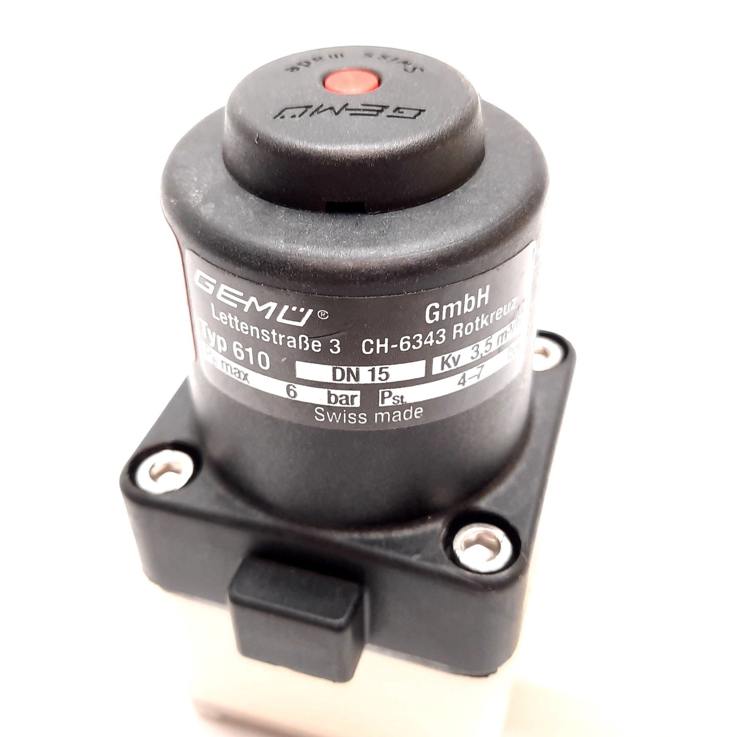 New – Open box Gemu Typ 610 Diaphragm Valve, Pneumatic Actuated 1/4" NPT, DN 15, 4-7bar