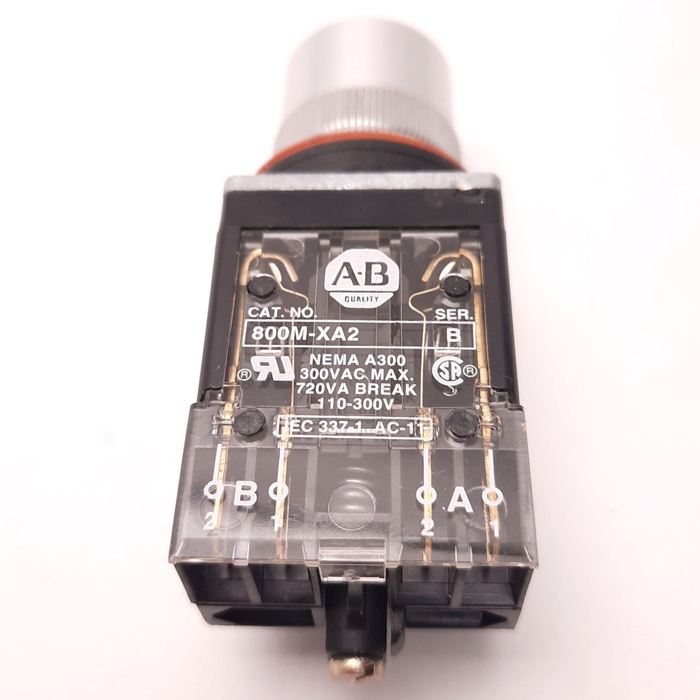 Used Allen Bradley 800MR-QAL24 Push-Button w/ 800M-XA2 Contact Block, Green