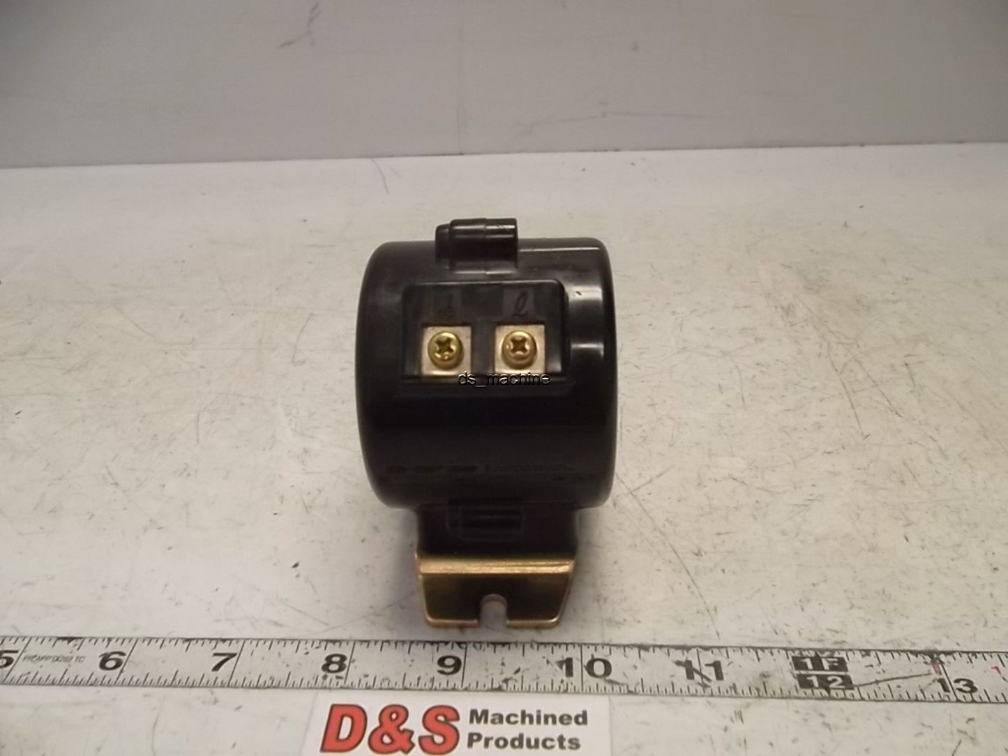 Used Kasuga CT-051A Current Transformer 600V