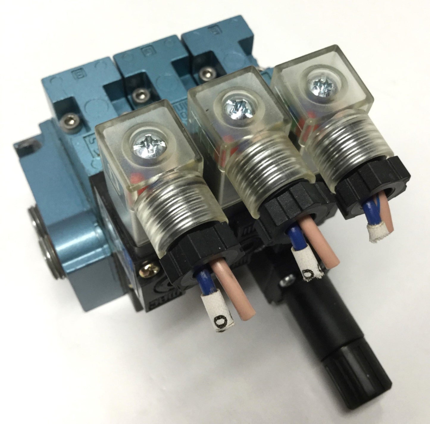 Used Manifold of (3x) MAC 45A-LAC-DDAJ-1KJ 4-Way Solenoid Valves 24VDC, 1/8" NPT Base