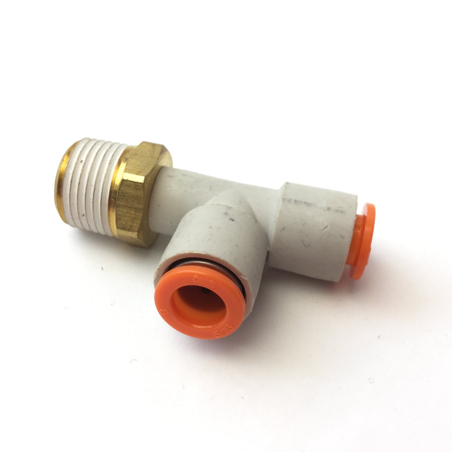 New – Open box Lot of 9 SMC KQ2Y09-36AS Pneumatic Male Run Tee, 5/16" Tube, 3/8" NPT Thread