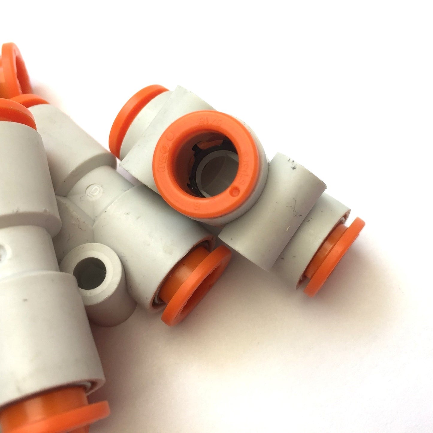 New – Open box Lot of 10 SMC KQ2T09-00 One-Touch Pneumatic Air Union Tee Fitting, 5/16" Tube