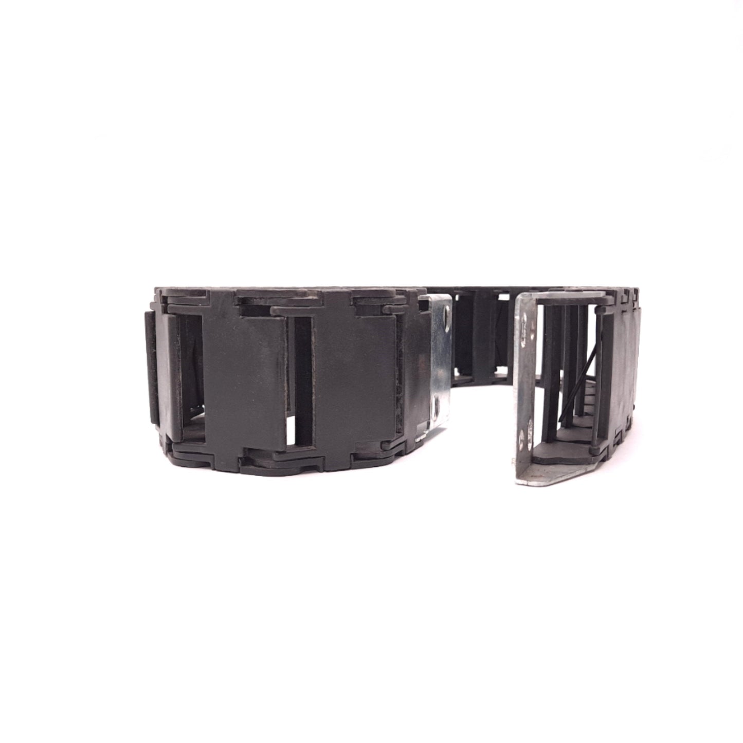Used Igus 15.4.38 Energy E-Chain Cable Carrier 19 Links OD: 26-5/8"L 2-3/8"W 15/16"H