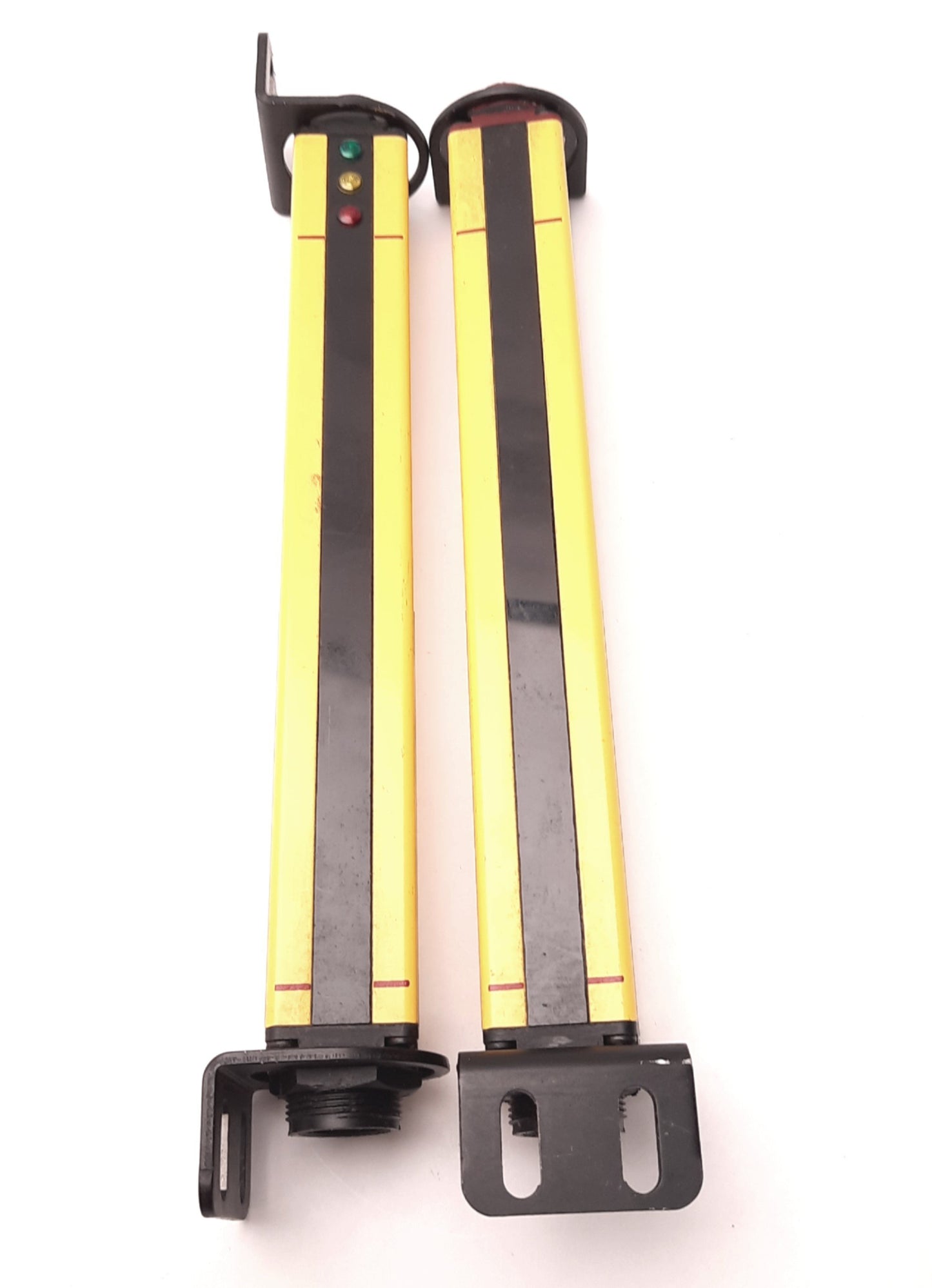 Used STI MS4308B Minisafe Light Curtain Transmitter/Receiver 30Ft Range, 1/2" Space