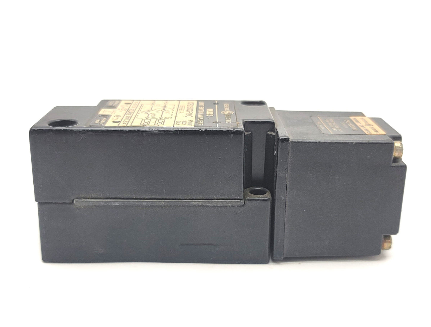 Used General Electric CR215DGF19C Amplifier With CR215DGH02 Ser A Limit Switch 10-30V