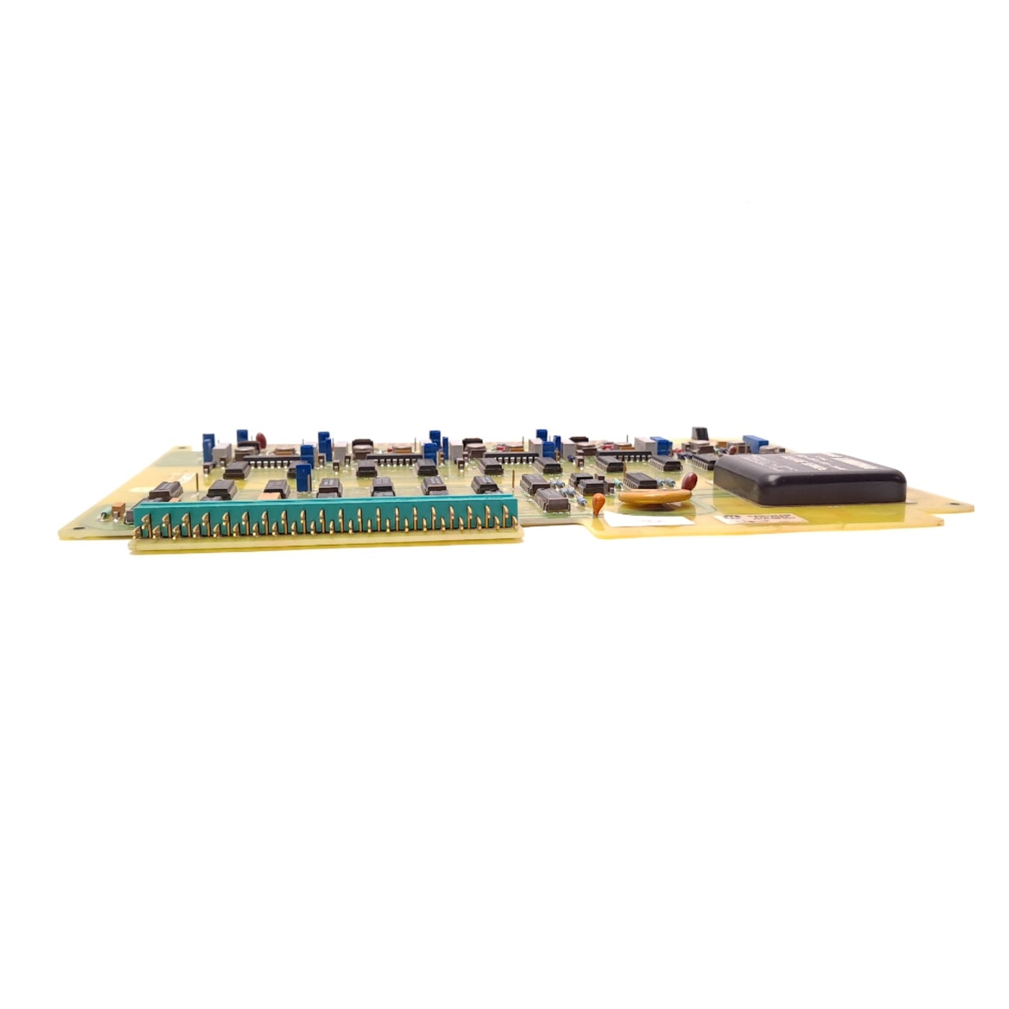 Used GE Fanuc IC600YB943B Analog Output Module Series Six 4-20MA