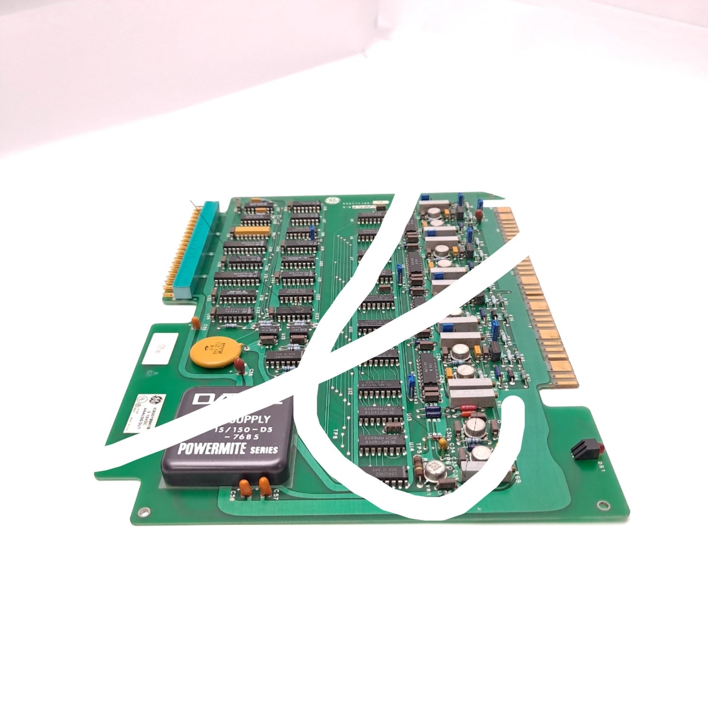 Used GE Fanuc IC600YB943B Analog Output Module Series six 0-10 VDC