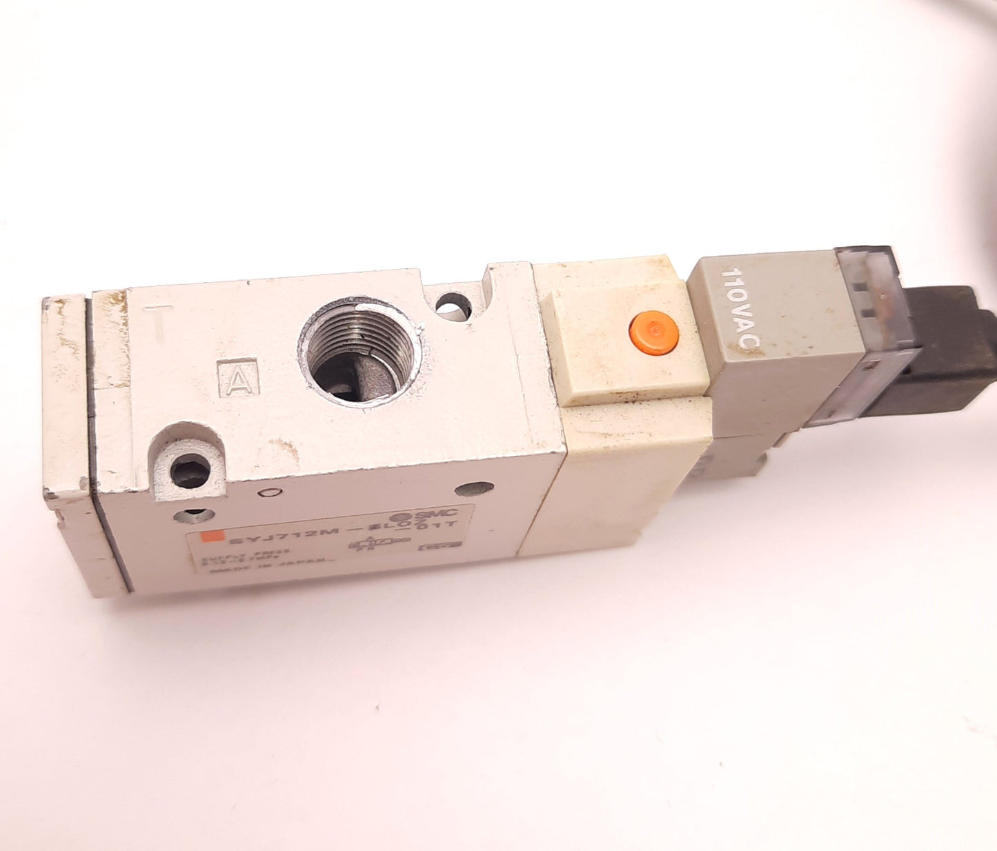 Used SMC SYJ712M-Sl0Z-01T Solenoid Valve, 3 Ports, 0.7 MPa Max, 1/8" NPT, DC