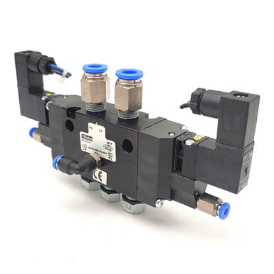 New – Open box Parker B5C00107 B5 Series Pneumatic Solenoid Valve 4-Way, 2-Pos, 145psi, 1/4"NPT