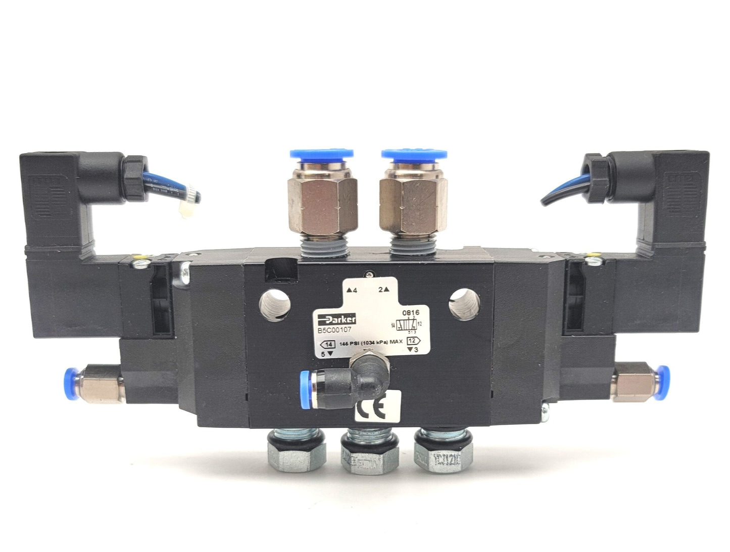 New – Open box Parker B5C00107 B5 Series Pneumatic Solenoid Valve 4-Way, 2-Pos, 145psi, 1/4"NPT