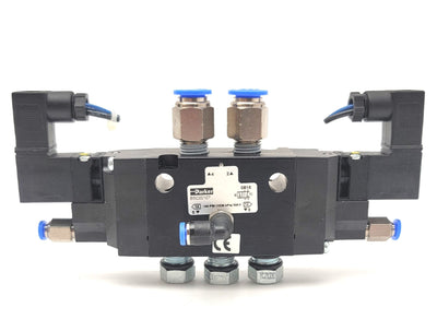 New – Open box Parker B5C00107 B5 Series Pneumatic Solenoid Valve 4-Way, 2-Pos, 145psi, 1/4"NPT