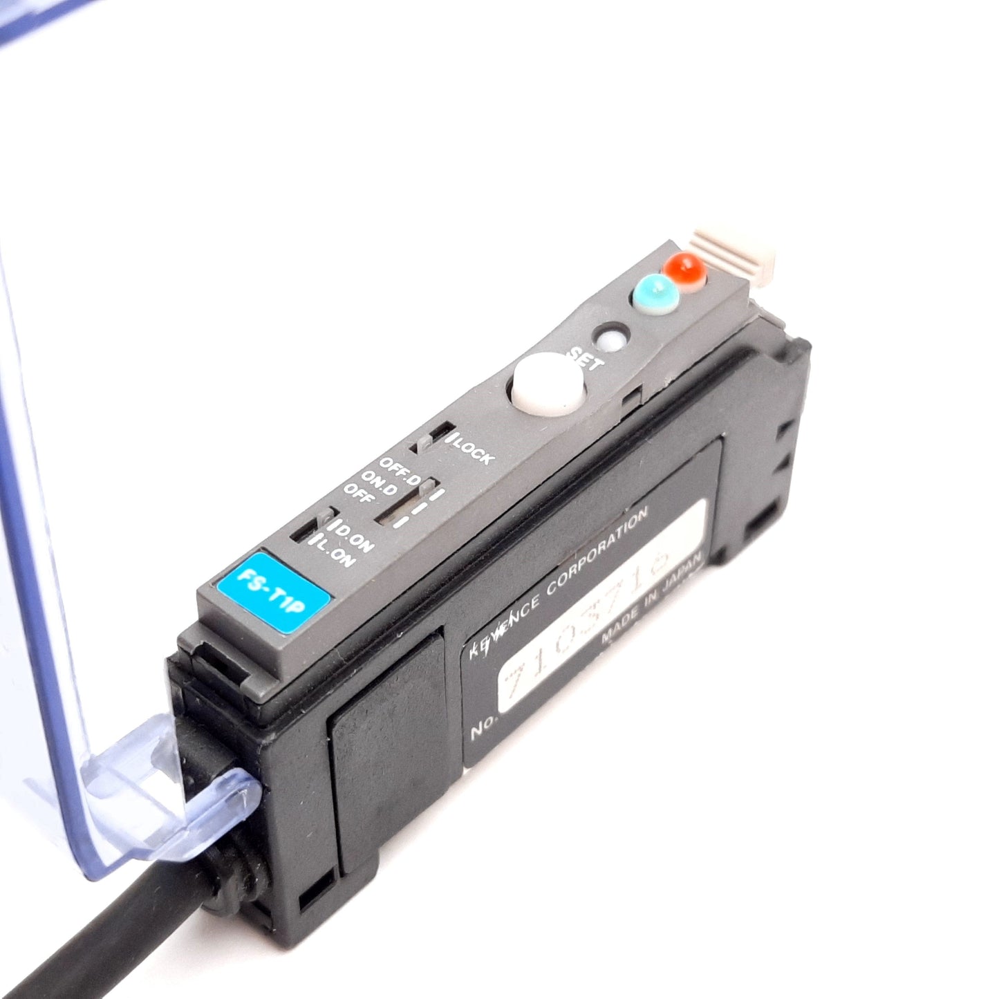 Used Keyence FS-T1P Fiber Optic Sensor Amplifier, 12-24VDC, PNP, Red LED, DIN Rail