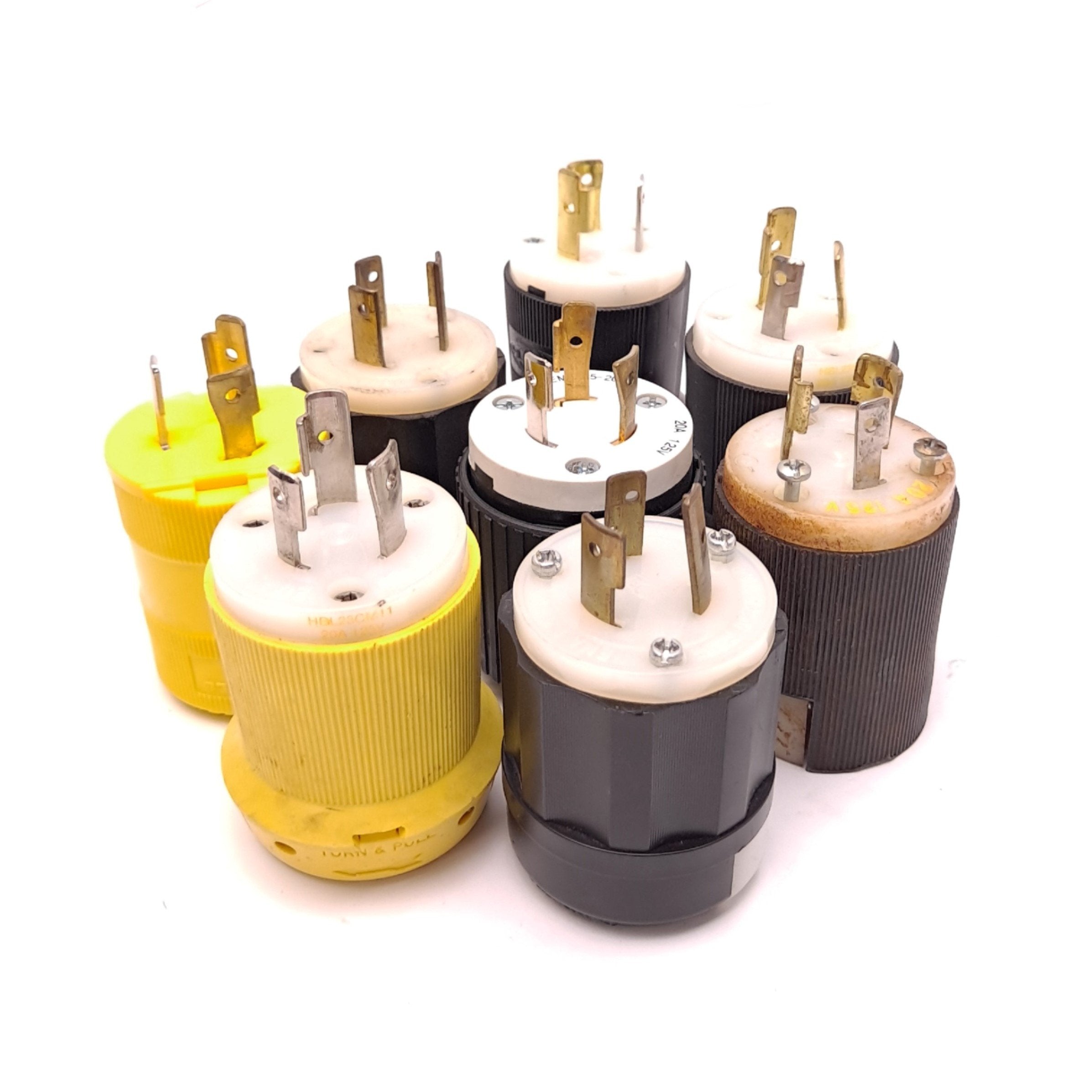 Lot of 8 Twist-Lock Turn and Pull Plugs, Male, 20A, 125V 2-Pole 1-Grou ...
