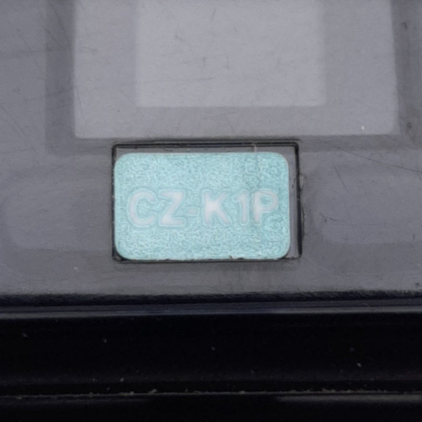 Used Keyence CZ-K1P Fiber Optic Sensor PNP Voltage: 12-24VDC Current: 75mA, 330æs/1ms