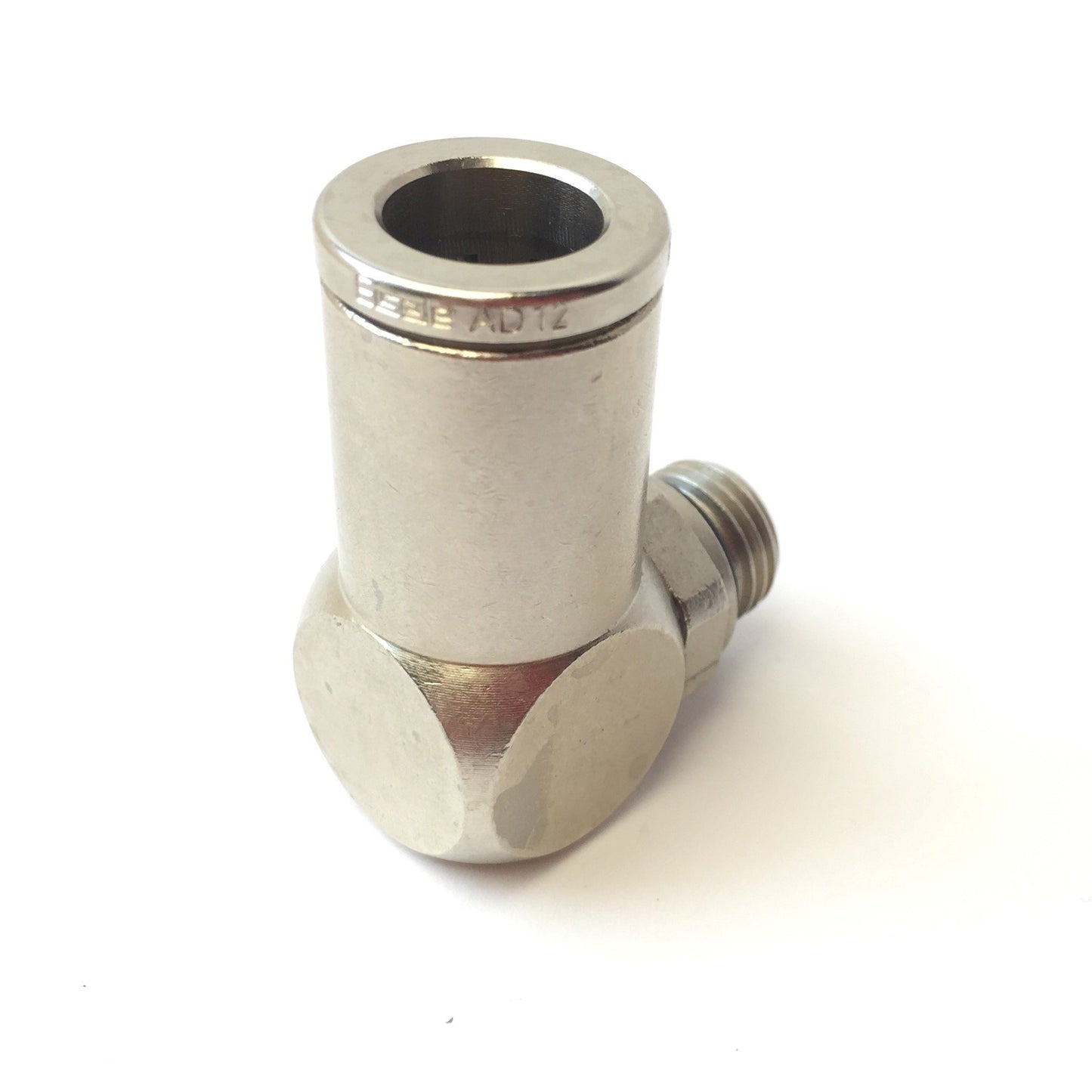 New – Open box Lot of 6 Eisele 886-0409 Angled Screw-In Connectors, For Tube 12mm OD, G1/4"