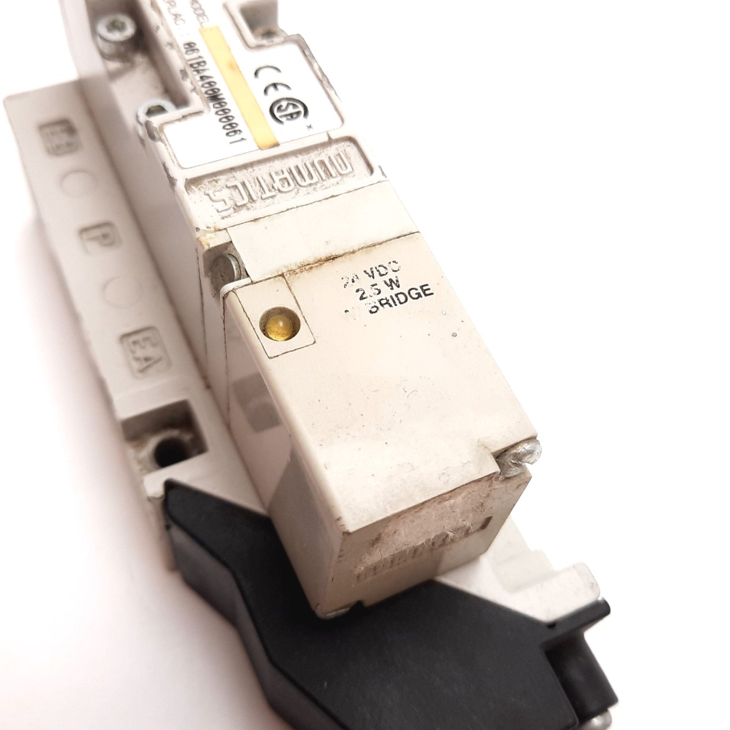 Used Numatics 061BA400M000061 Solenoid Valve, 2-Position 5-Port, 24VDC, 120psi Max