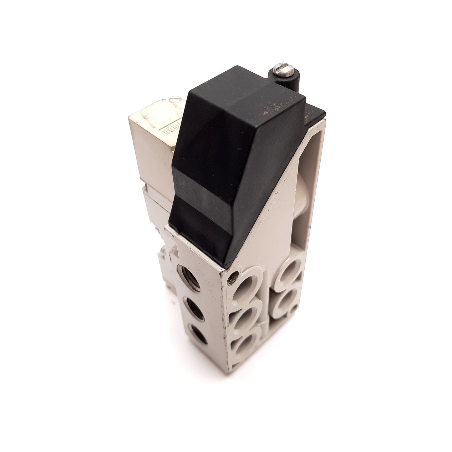 Used Numatics 061BA400M000061 Solenoid Valve, 2-Position 5-Port, 24VDC, 120psi Max