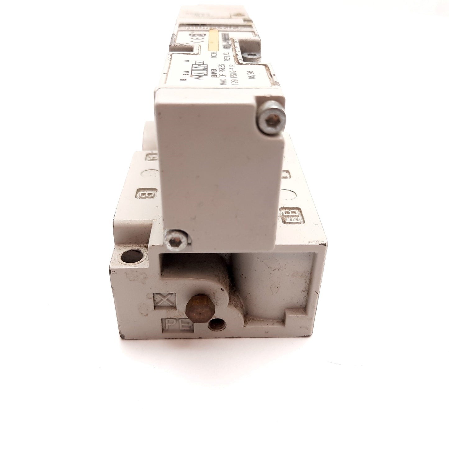 Used Numatics 061BA400M000061 Solenoid Valve, 2-Position 5-Port, 24VDC, 120psi Max