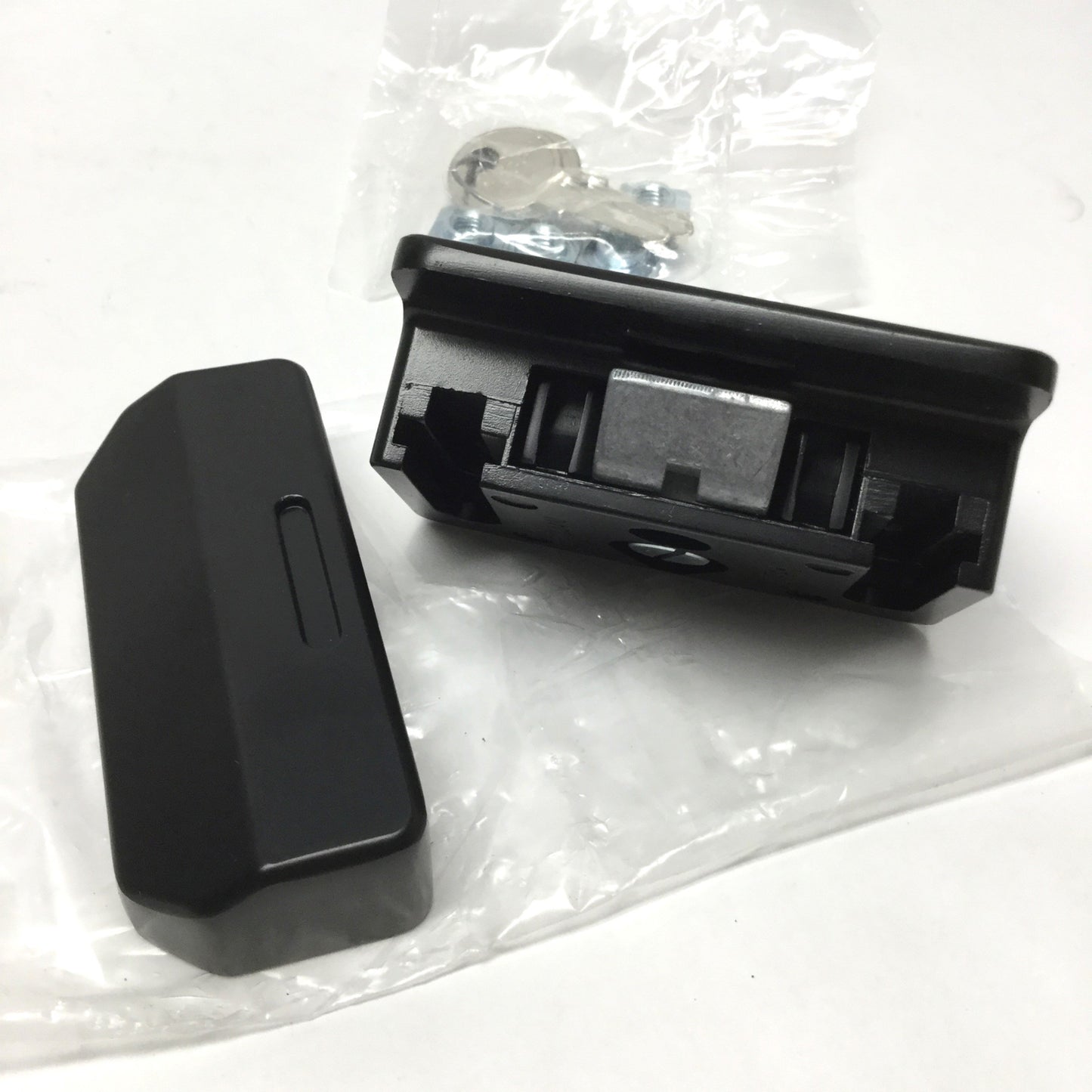 New Dirak 265-9602.00-00000 6-150 Profile Door Slam Latch, Key Lock, Zinc, Black