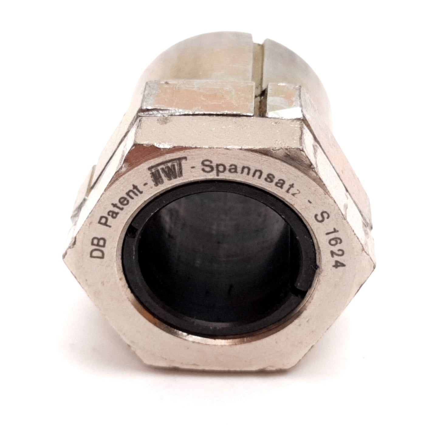 Used Fenner Drives Trantorque Keyless Locking Bushing, ID: 0.625", OD: 0.95"
