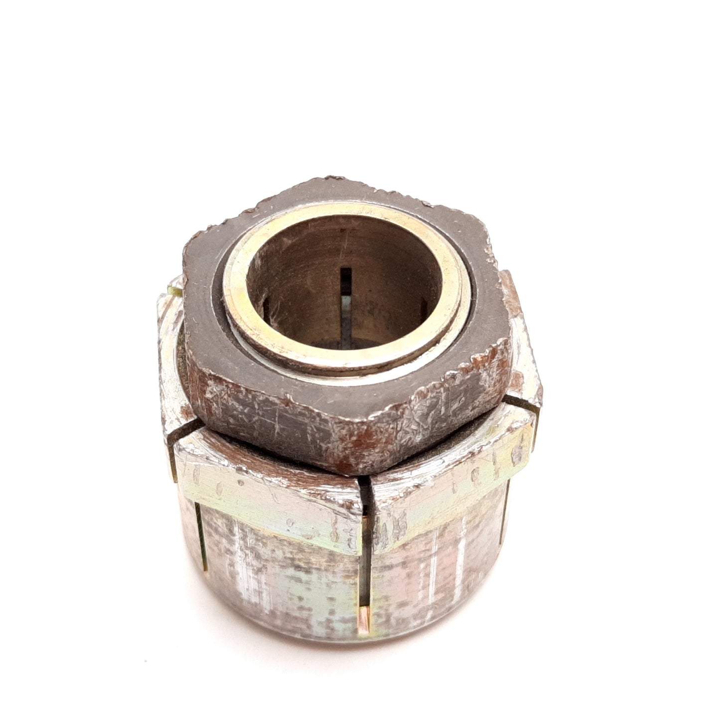 Used Fenner Drives Trantorque Keyless Locking Bushing, ID: 0.75", OD: 1.5"