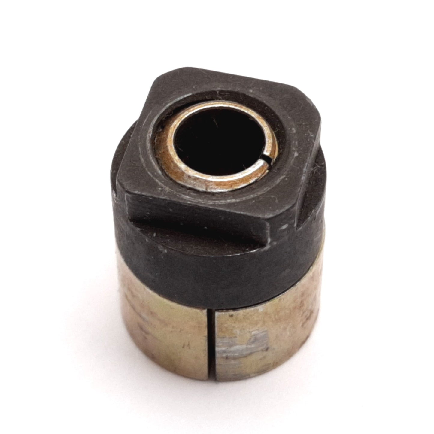 Used Fenner Drives Trantorque Keyless Locking Bushing, ID: 0.25", OD: 0.63"