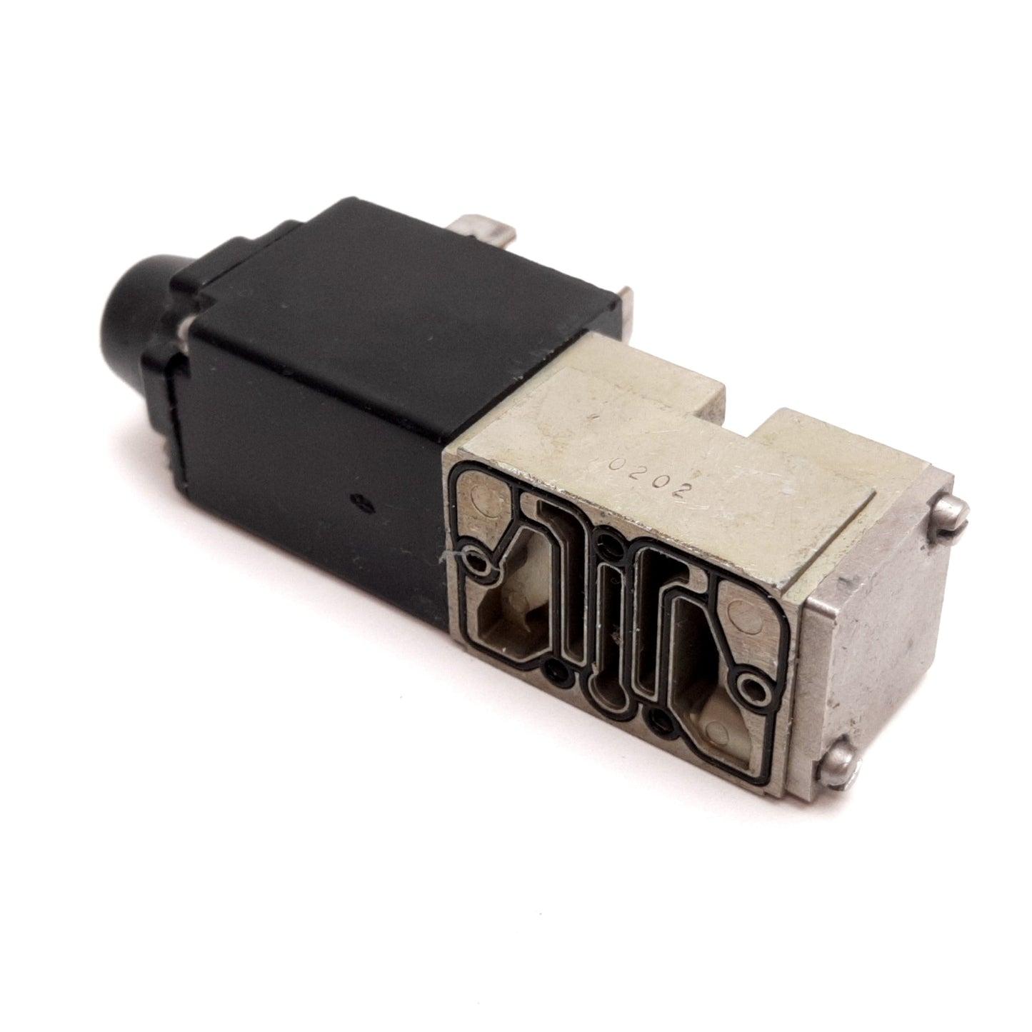 Used Numatics 031SA4004000061 Solenoid Valve, 2-Position 5-Port, 24VDC 6W, 150psi
