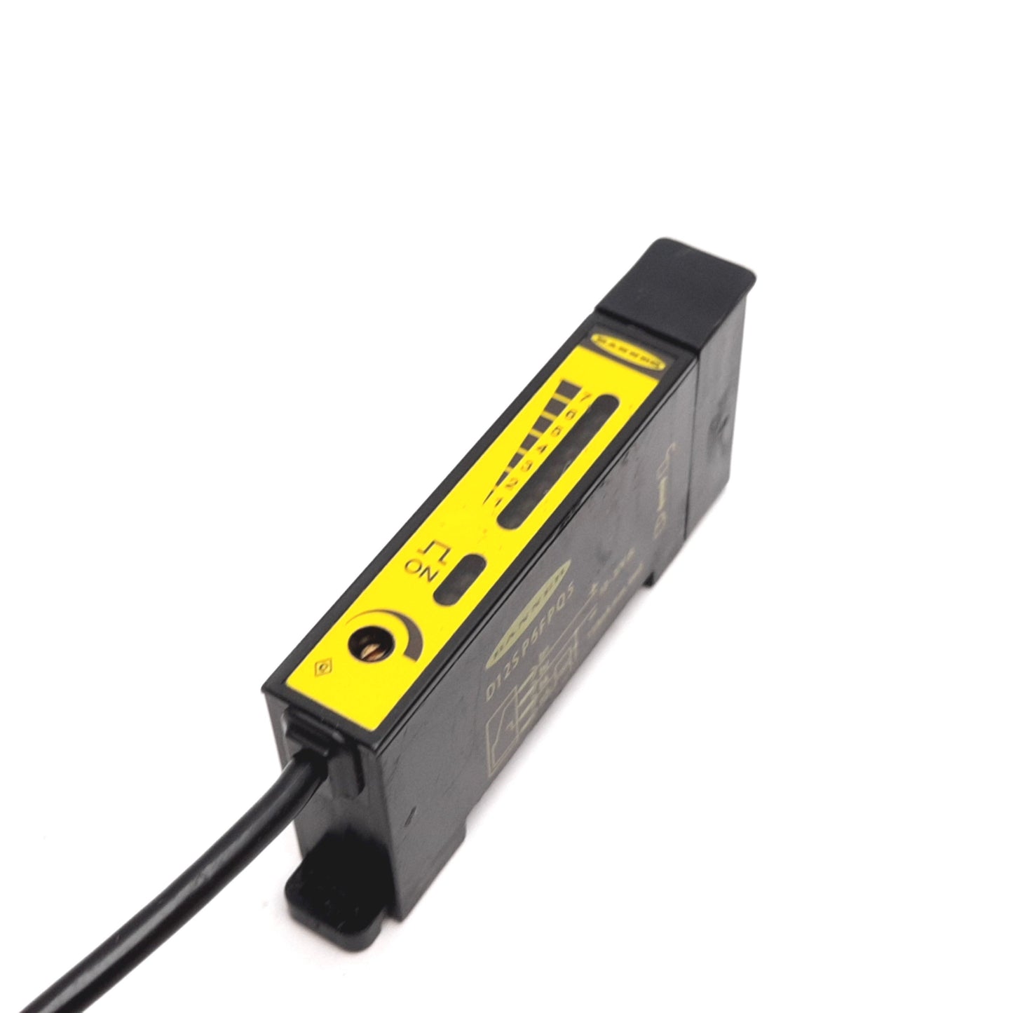 Used Banner D12SP6FPQ5 Fiber Optic Sensor Amplifier, 10-30VDC, PNP, 4-Pin M12 Euro