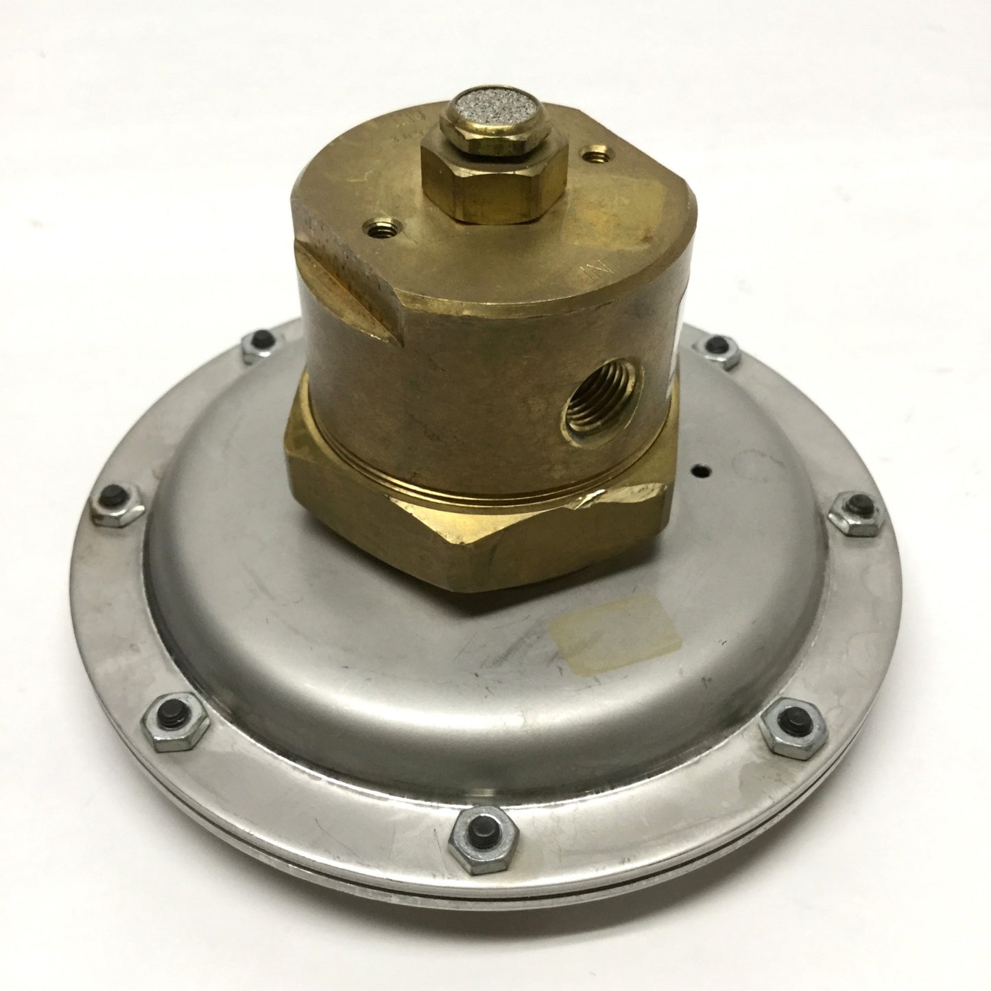 Used Tescom 269-493-12412 Self-Venting Pressure Regulator 1000psi In, 700psi Outlet