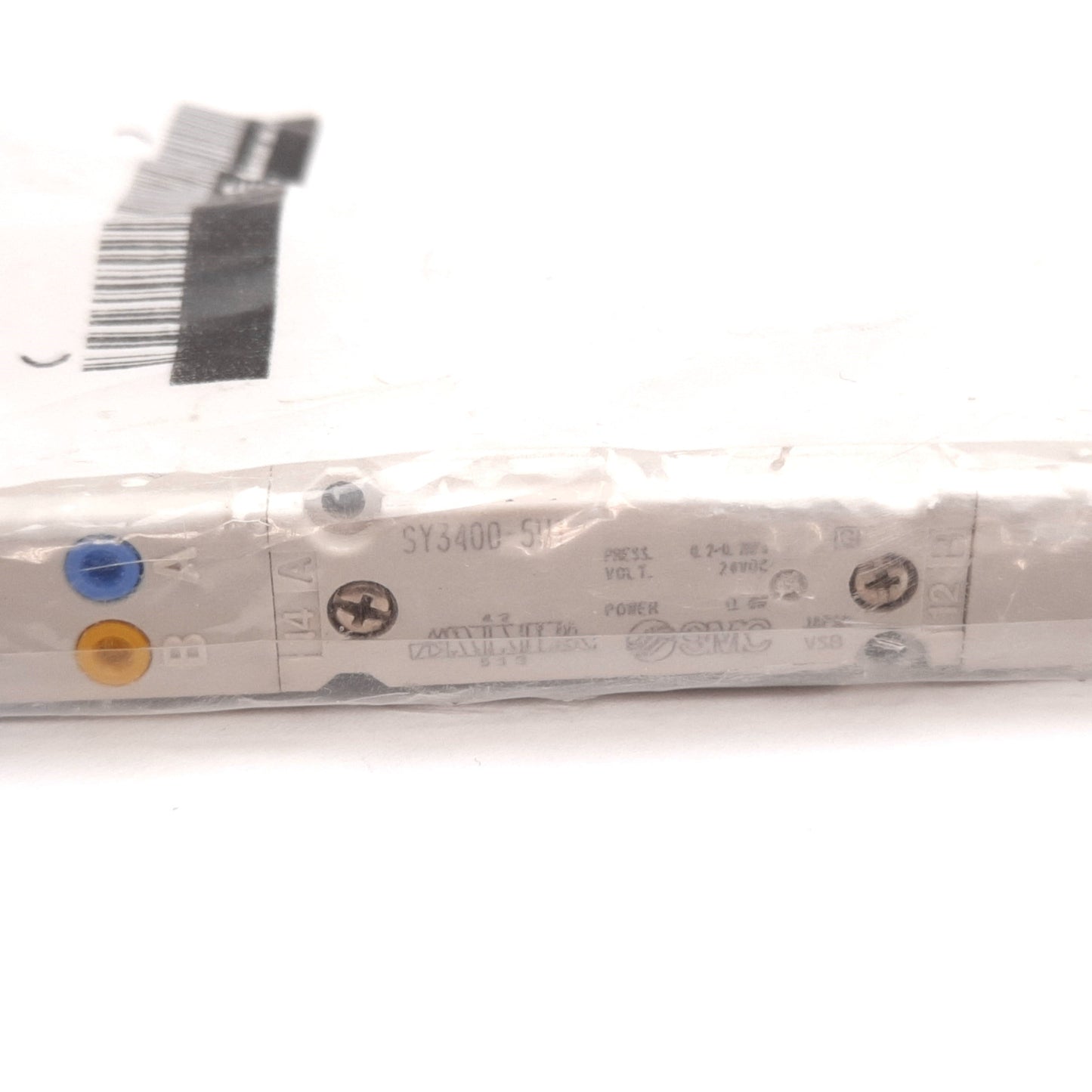 New SMC SY3400-5U1 Solenoid Valve, 3-Position 5-Port, 24VDC, 0.4W, 0.2-0.7MPa