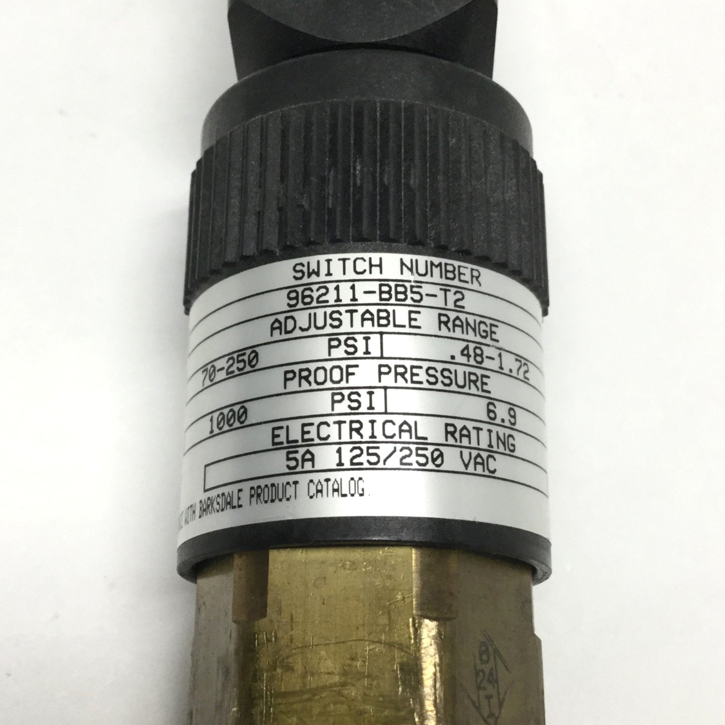 Used Barksdale 96211-BB5-T2 Adjustable Pressure Switch, 70-250psi Range, 1/4" NPT