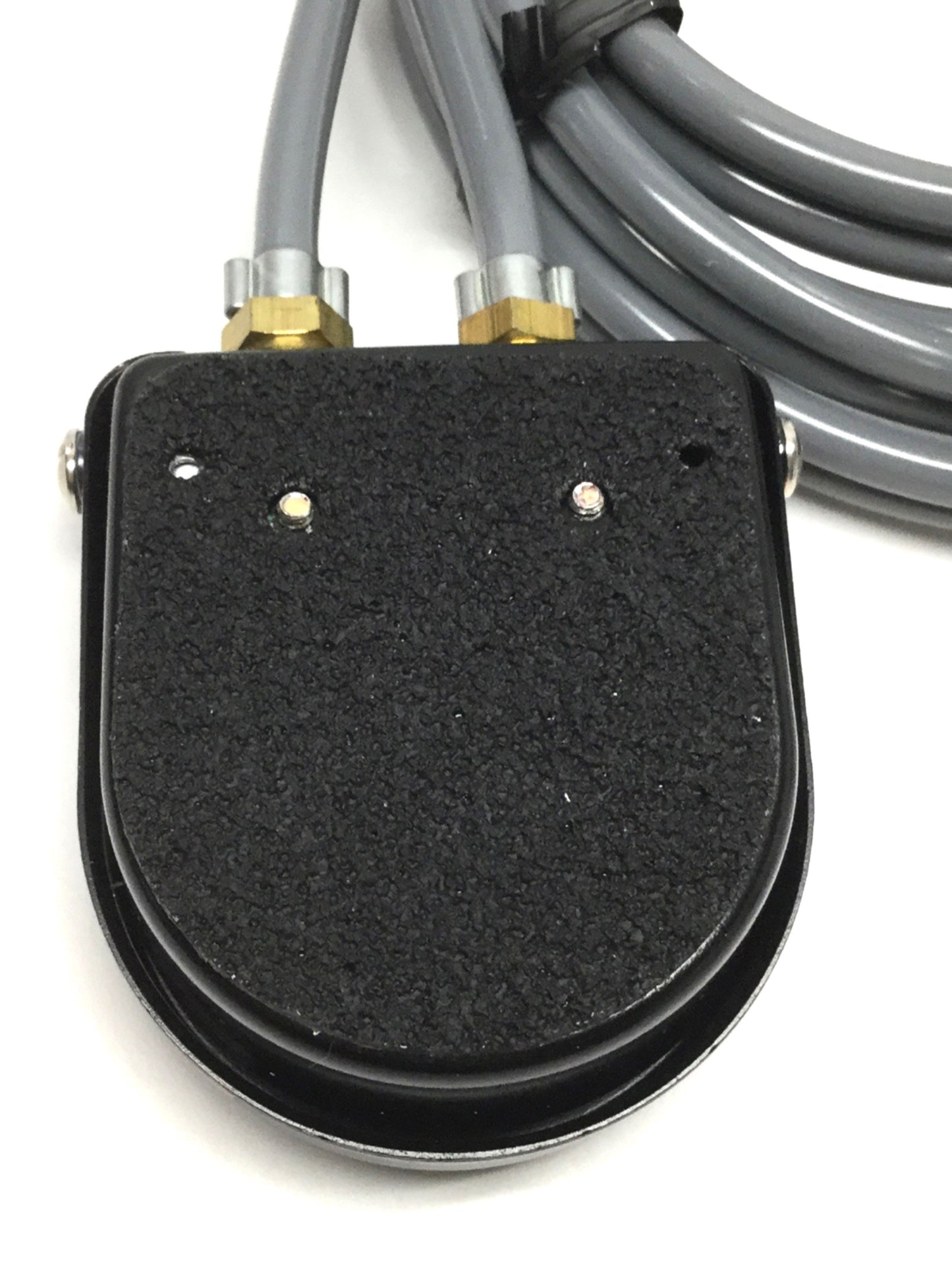 New – Open box EFD 7016351 Pneumatic Dispenser Foot Valve Assembly, 100PSI Regulator