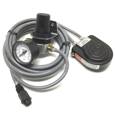New – Open box EFD 7016351 Pneumatic Dispenser Foot Valve Assembly, 100PSI Regulator