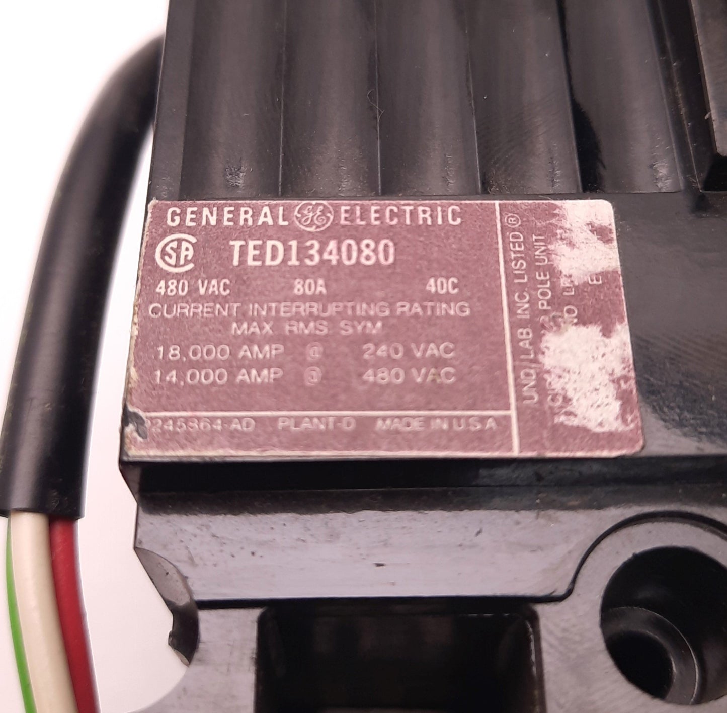 Used General Electric TED134080 Circuit Breaker 3 Poles 80 Amp 480v AC w/ Switch