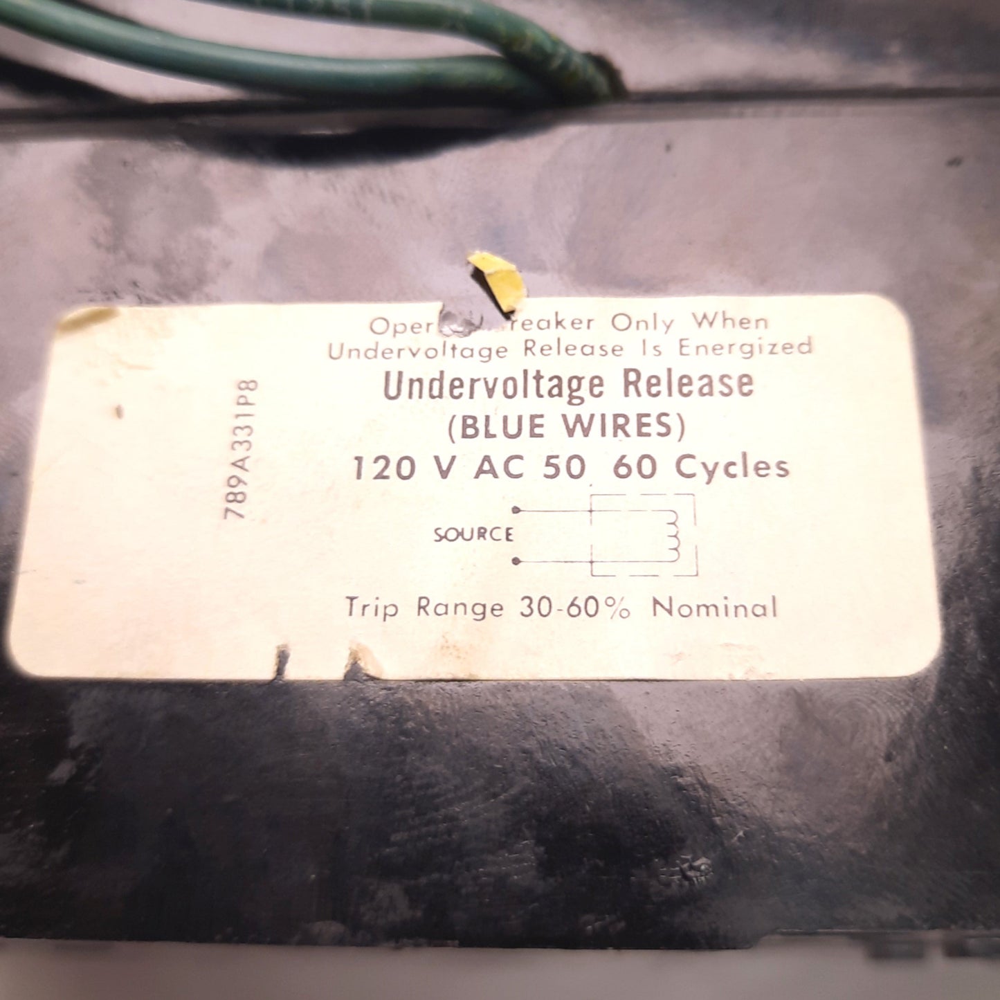 Used General Electric TED134080 Circuit Breaker 3 Poles 80 Amp 480v AC w/ Switch