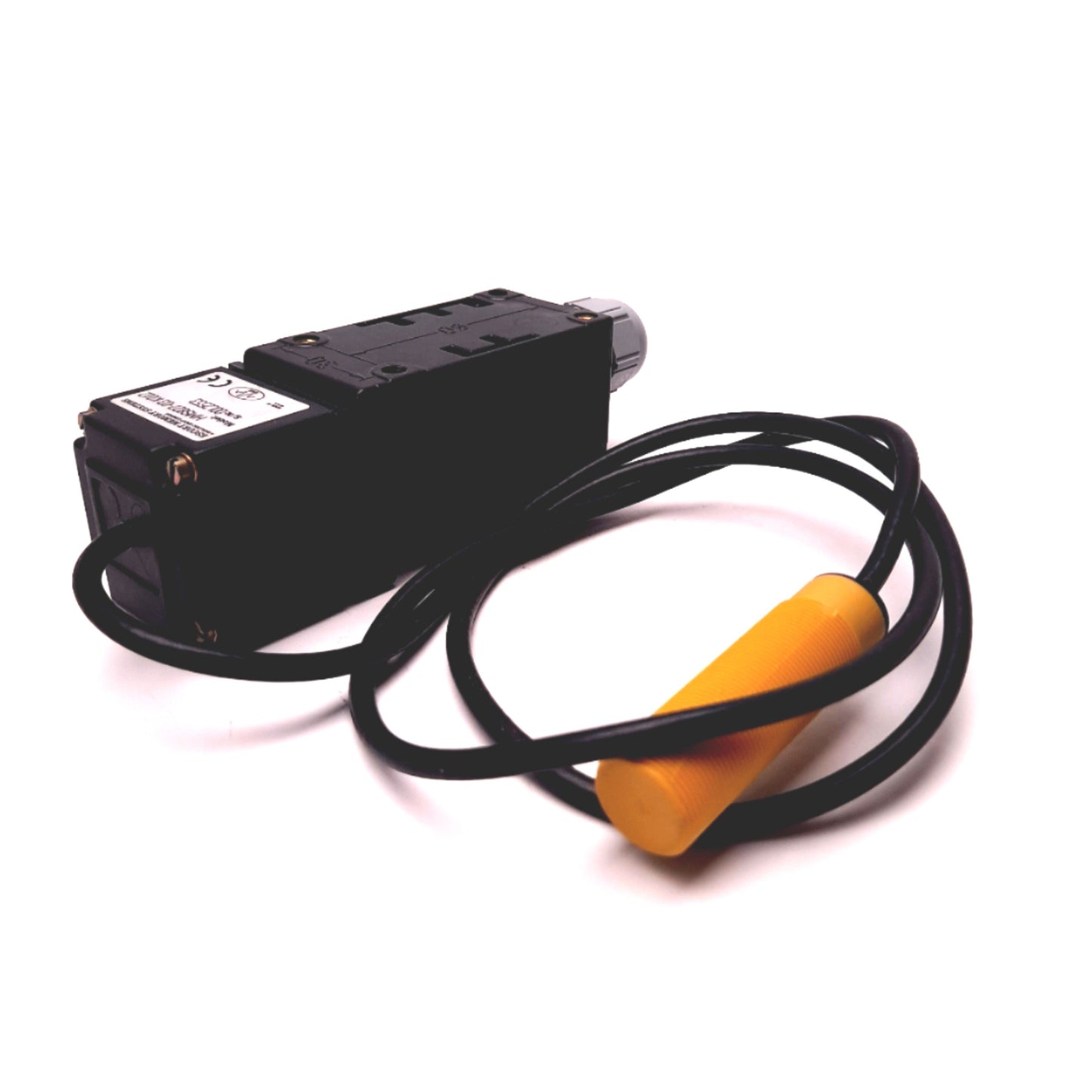 USED -- Escort Memory Systems HMS827-03 K012 Passive Reader/Writer 18-30VDC