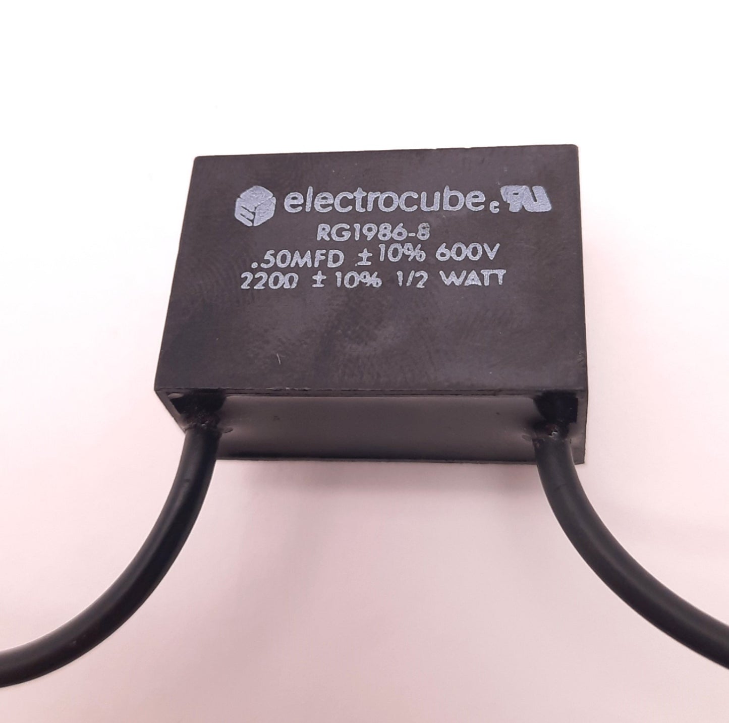 Used Electrocube RG1986-8 RC Network Surge Suppressor 220 Ohm, 600v Dc/250v AC, 0.5W