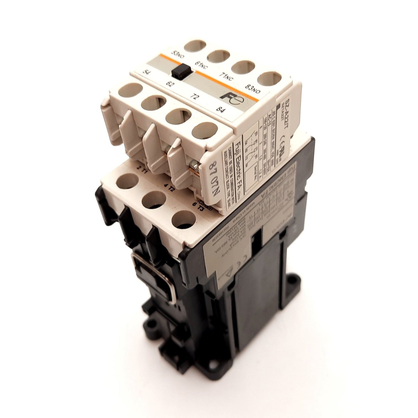 Used Fuji Electric SC-E05/G Contactor, SZ-A22/T Aux Contact Block, SZ-Z1 Suppressor