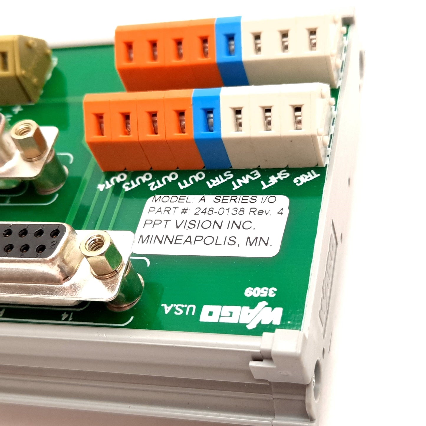 Used PPT Vision Model A 248-0138 I/O Terminal Block, Power: 24VDC, 2x In 4x Out