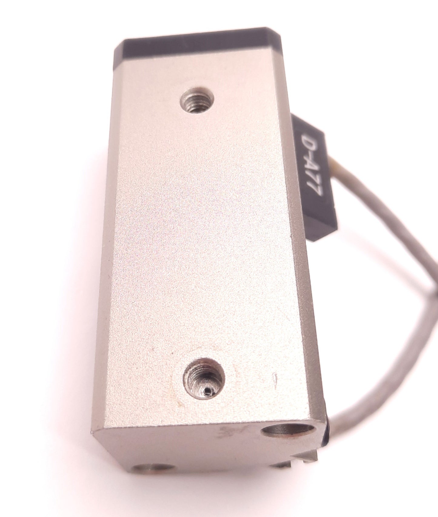 Used SMC CDQ2KB16-30D Pneumatic Cylinder with 2x D-A77 Switches 30mm Stroke 16mm Bore