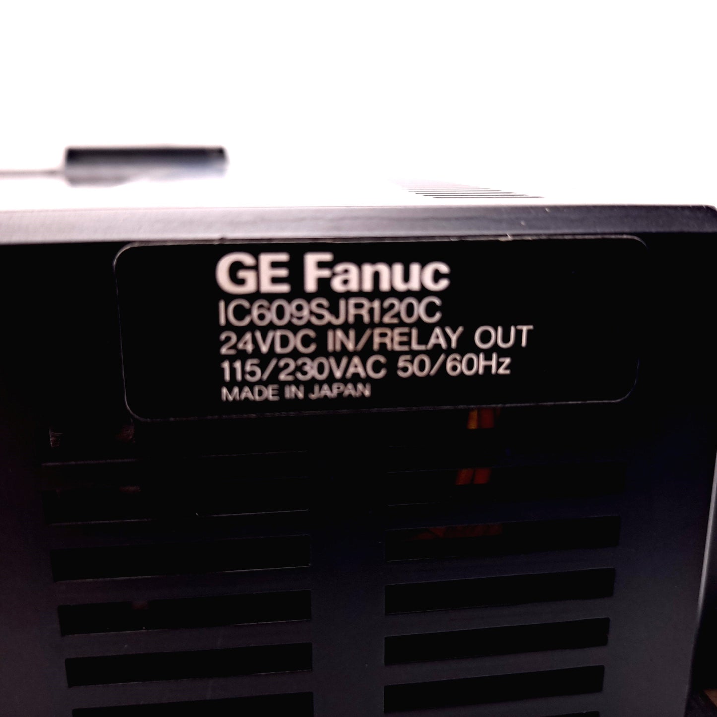 Used GE Fanuc IC609SJR120C Programmable Controller 24VDC 115/230VAC 50/60HZ