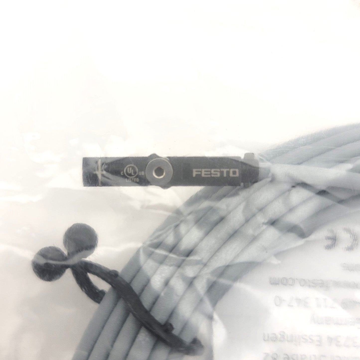 New Festo SMT-8M-A-P0-24V-E-7,5-0E T-Slot Proximity Sensor PNP N.C., 5-30VDC