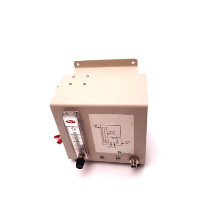 Used Dwyer RMA-22-SSV Pressure/Flow Control 1/8" NPTF 2-25 LPM
