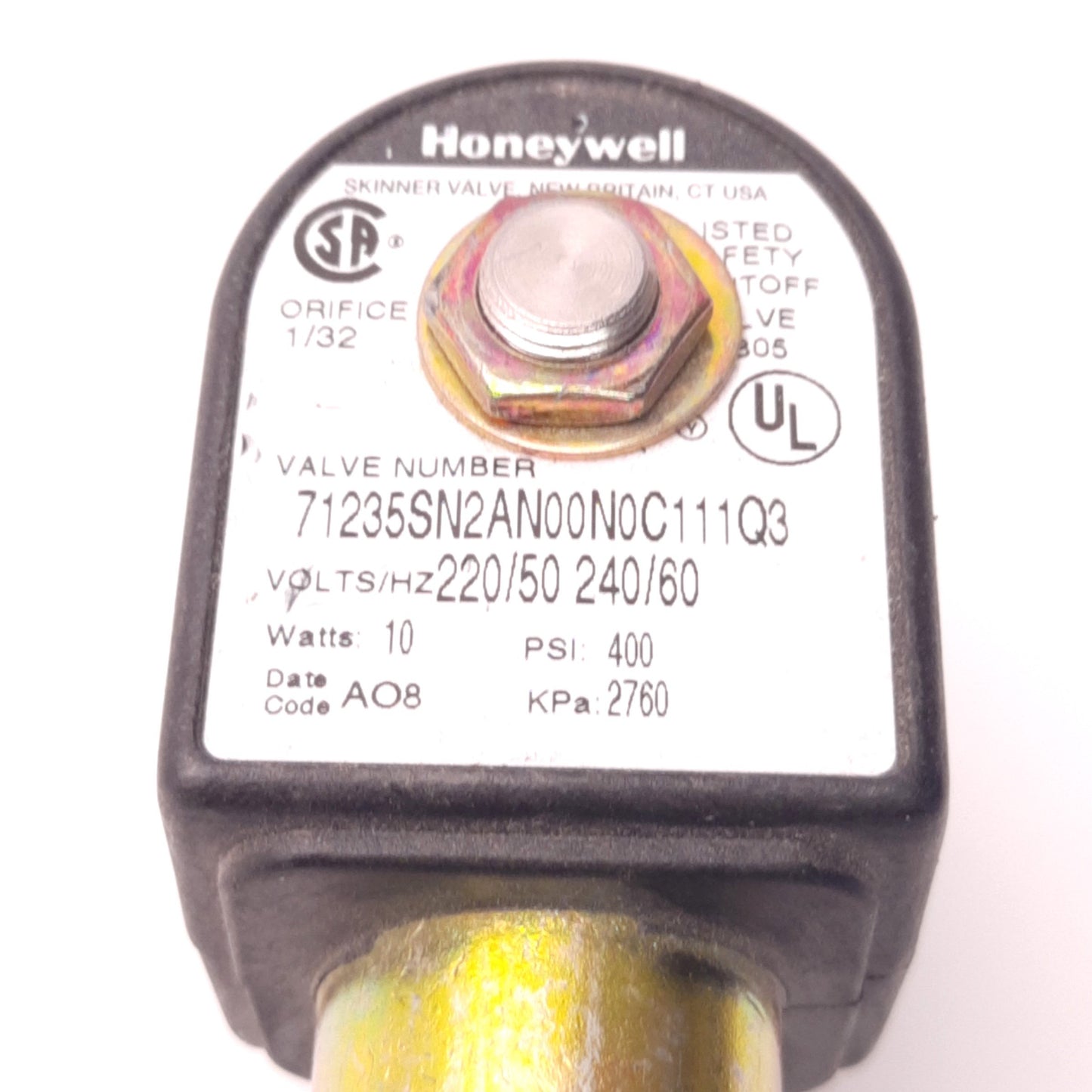 Used Honeywell 71235SN2AN00N0C111Q3 Solenoid Valve, Coil: 220/240VAC 50/60Hz 10W