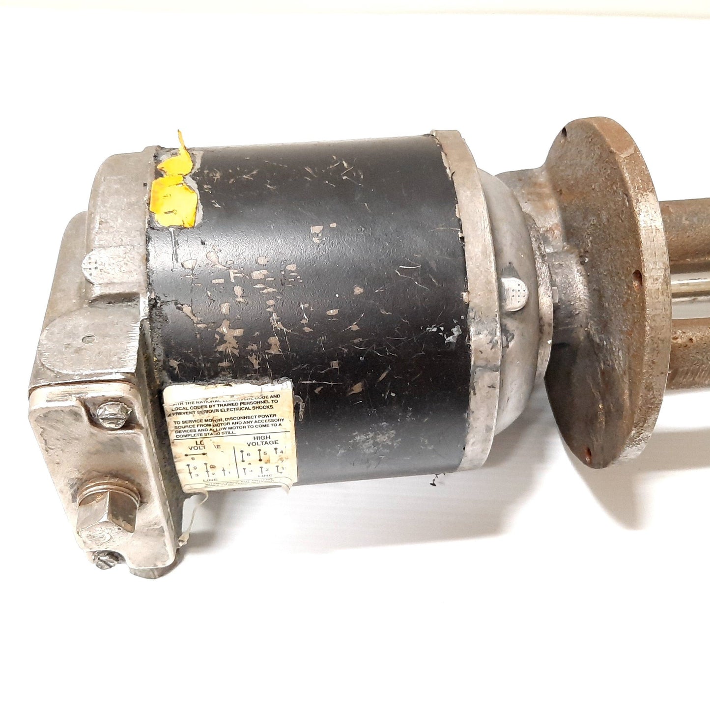 Used Gusher 6P3-XLONG Coolant Pump, 3-Phase 190-380V 0.97-0.46A, 1/6HP, 1/2" NPT
