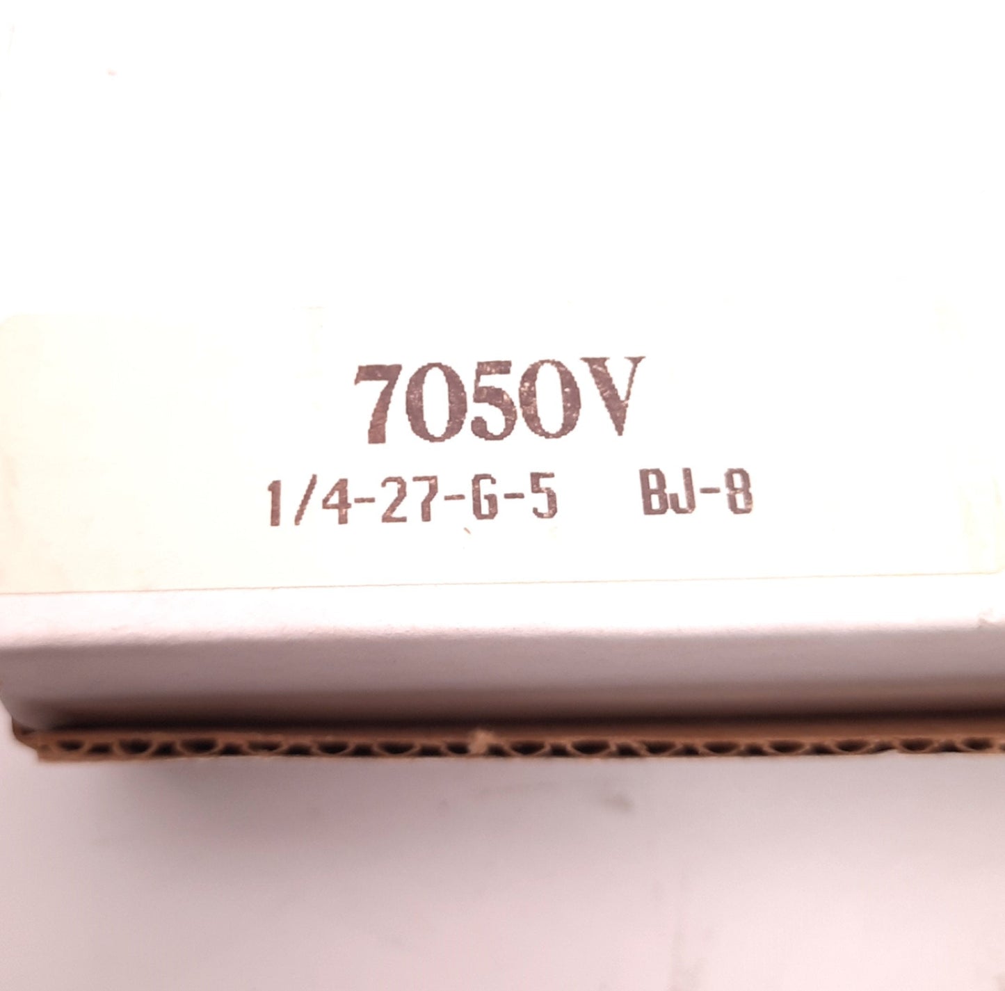 New – Open box SK/McCrometer 7050V 1/4-27-G-5 BJ-8 Adjustable Flow Meter 1/4" NPT Air 14.7 Psi