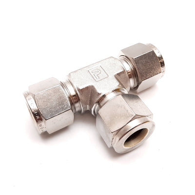New – Open box Parker Yor-Lok Tee Fitting, 316 Stainless Steel, Connectors: 1/2" Tube OD